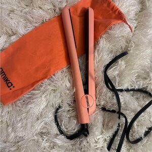 Amika Pink Hair Straightener with Pouch